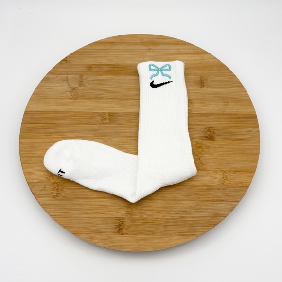 Custom Bow Nike Dri Fit Crew & Ankle Socks - One Pair (Blue, Pink, & Gold) - Picture 6 of 7